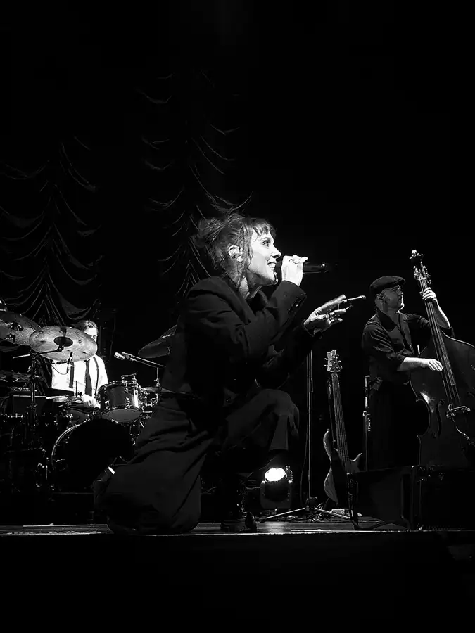 096 | 2025 | Berlin | ZAZ-Concert | © carsten riede fotografie