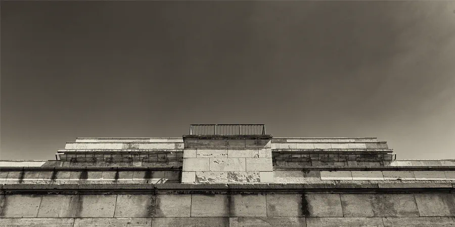 044 | 2025 | Nürnberg | Zeppelinfeld | © carsten riede fotografie
