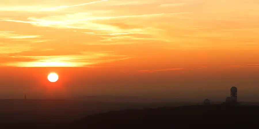 055 | 2025 | Berlin | Blick vom Berliner Funkturm (126 Meter) – Field Station Teufelsberg | © carsten riede fotografie