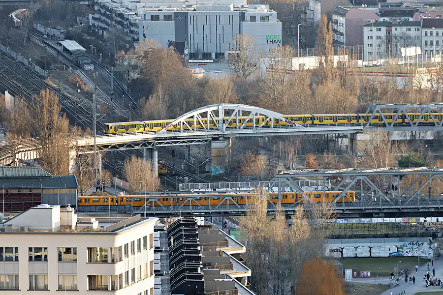 090 | 2025 | Berlin | Blick vom Kollhoff-Tower –  Gleisdreieck | © carsten riede fotografie