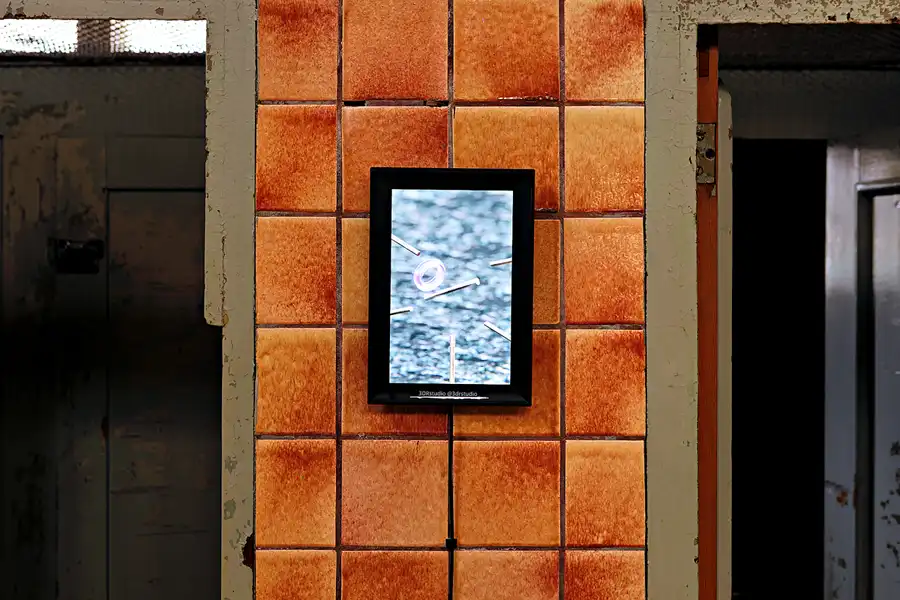 032 | 2025 | Berlin | Stadtbad Lichtenberg – Hubertusbad – The Exhibition Stadtbad Reloaded | © carsten riede fotografie