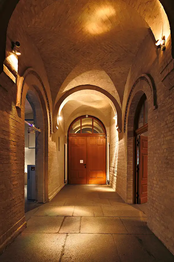 014 | 2025 | Berlin | Sammlung Scharf-Gerstenberg – Ausstellung Böse Blumen | © carsten riede fotografie