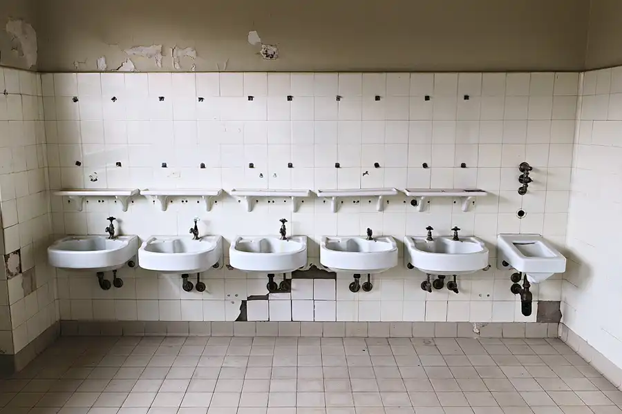 051 | 2025 | Harzgerode | Heilstätte Harzgerode | © carsten riede fotografie