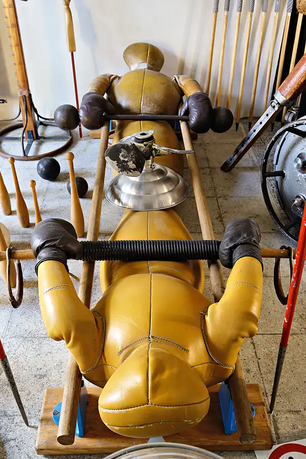 007 | 2025 | Berlin | Designpanoptikum – Surreales Museum für industrielle Objekte | © carsten riede fotografie