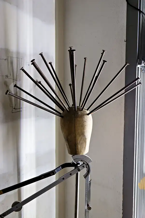 029 | 2025 | Berlin | Designpanoptikum – Surreales Museum für industrielle Objekte | © carsten riede fotografie