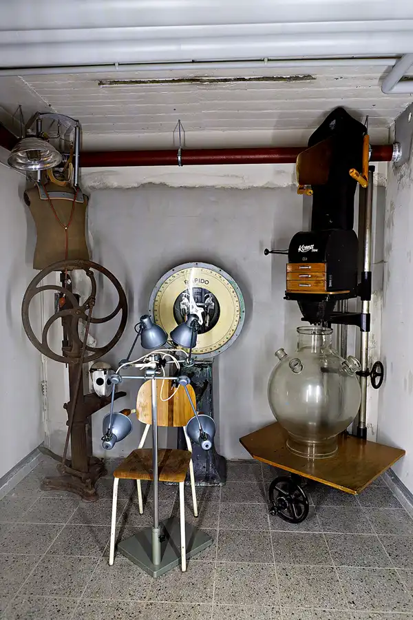 033 | 2025 | Berlin | Designpanoptikum – Surreales Museum für industrielle Objekte | © carsten riede fotografie