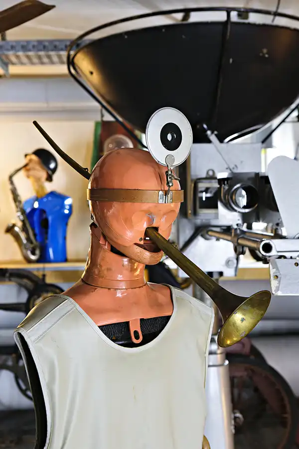 041 | 2025 | Berlin | Designpanoptikum – Surreales Museum für industrielle Objekte | © carsten riede fotografie