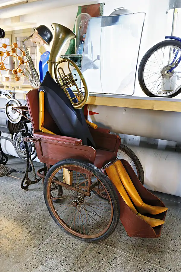 046 | 2025 | Berlin | Designpanoptikum – Surreales Museum für industrielle Objekte | © carsten riede fotografie