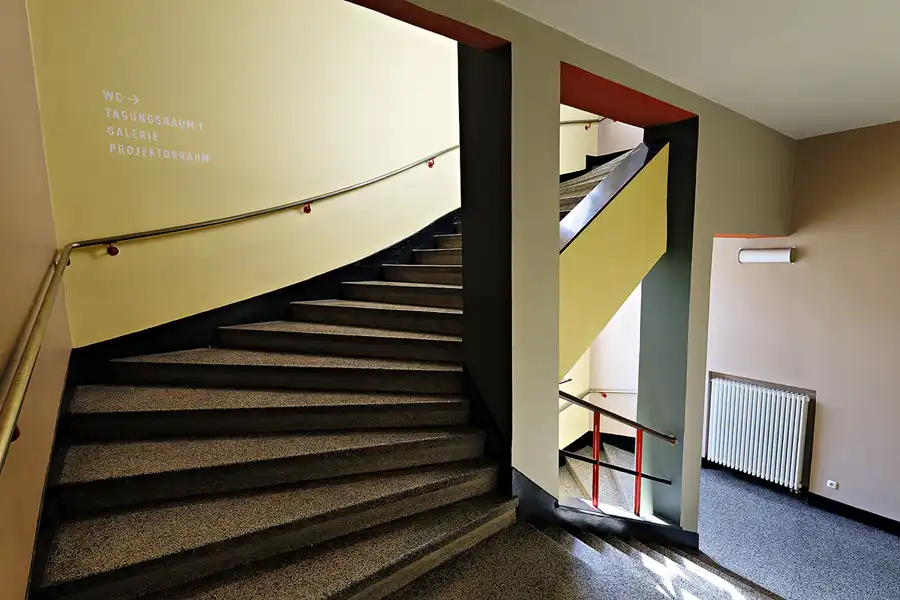 042 | 2025 | Probstzella | Haus des Volkes – Das Bauhaushotel | © carsten riede fotografie