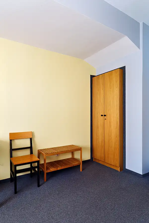 077 | 2025 | Probstzella | Haus des Volkes – Das Bauhaushotel | © carsten riede fotografie