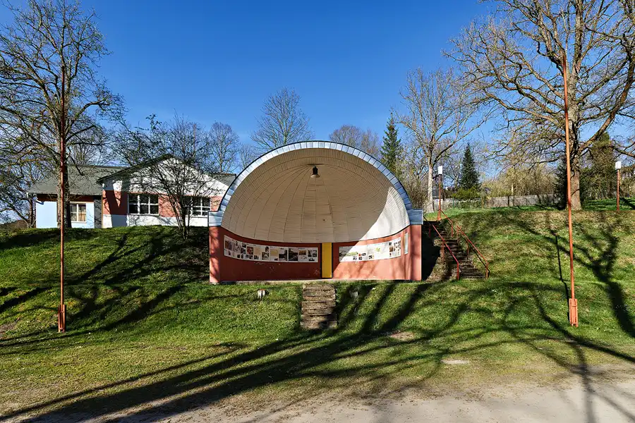 088 | 2025 | Probstzella | Haus des Volkes – Das Bauhaushotel | © carsten riede fotografie