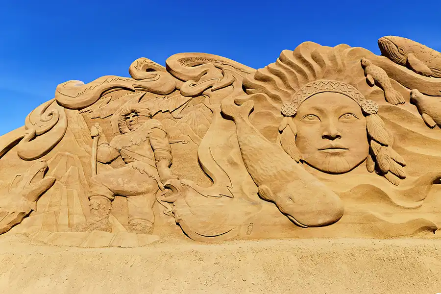 002 | 2025 | Sondervig | Sandskulptur Sondervig | © carsten riede fotografie