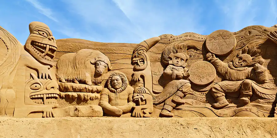 011 | 2025 | Sondervig | Sandskulptur Sondervig | © carsten riede fotografie