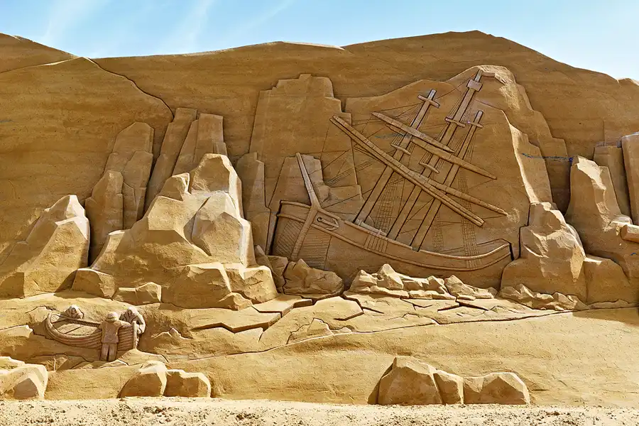 023 | 2025 | Sondervig | Sandskulptur Sondervig | © carsten riede fotografie