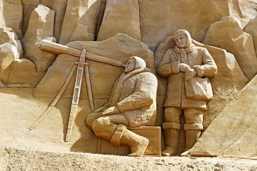 025 | 2025 | Sondervig | Sandskulptur Sondervig | © carsten riede fotografie