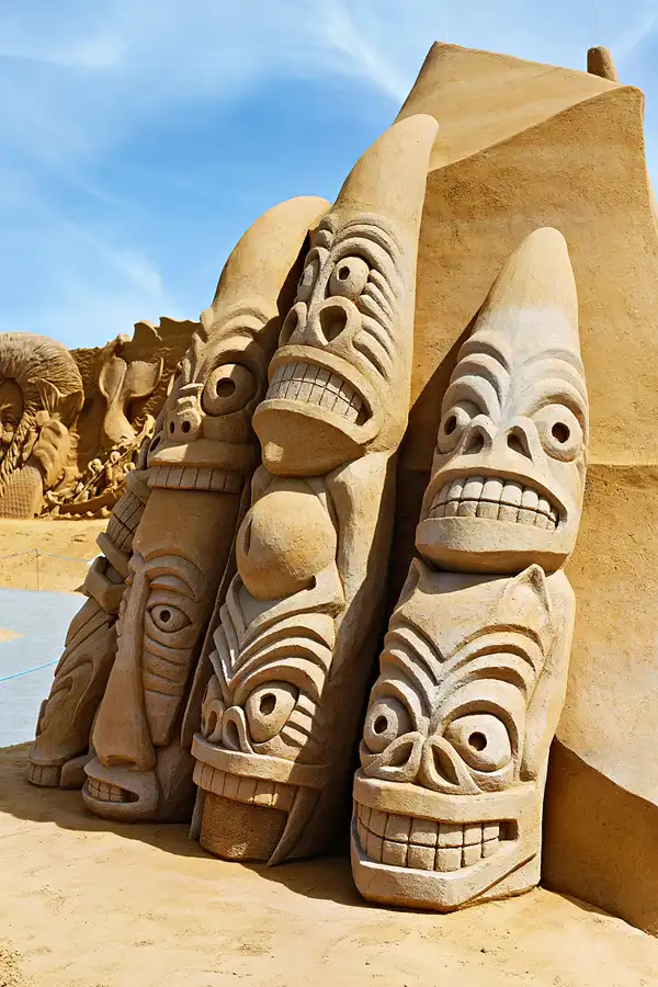 027 | 2025 | Sondervig | Sandskulptur Sondervig | © carsten riede fotografie