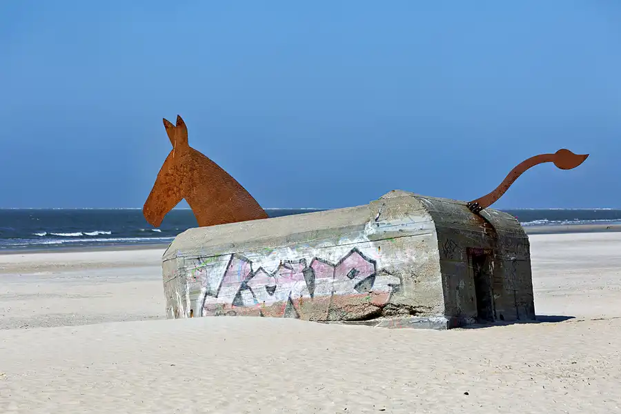 004 | 2025 | Blavand | Muldyr Bunkerne | © carsten riede fotografie