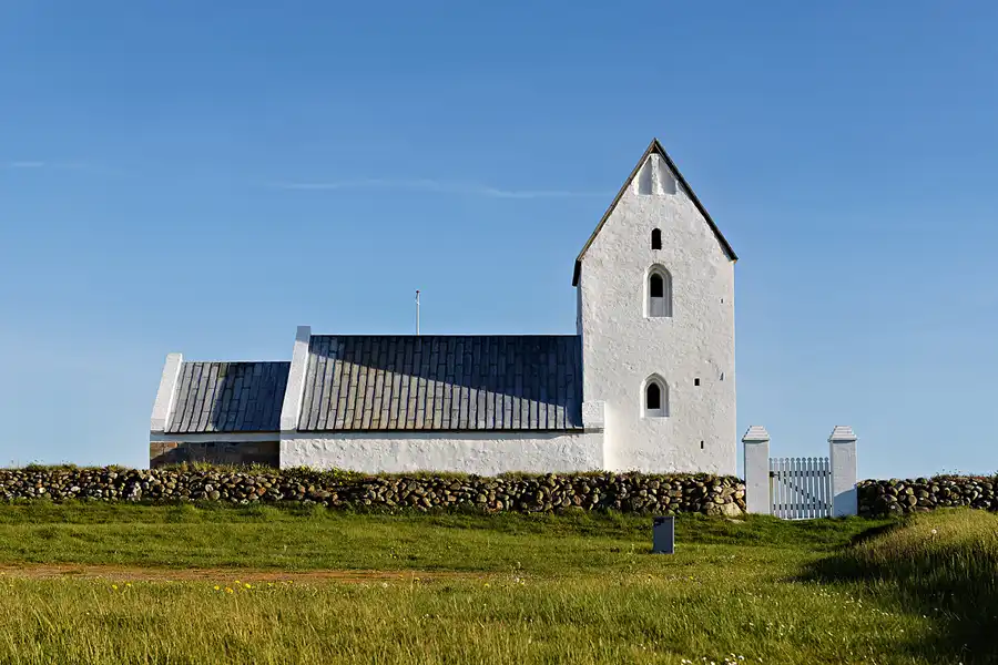 101 | 2025 | Lemvig | Ferring Kirke | © carsten riede fotografie