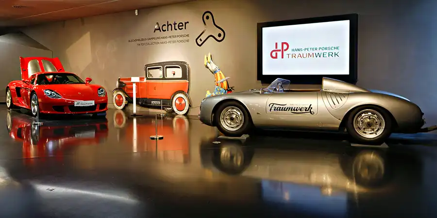 012 | 2025 | Anger | Hans-Peter Porsche Traumwerk | © carsten riede fotografie