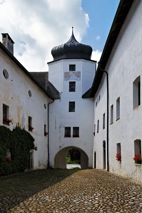 017 | 2025 | Anger | Kloster Höglwörth | © carsten riede fotografie