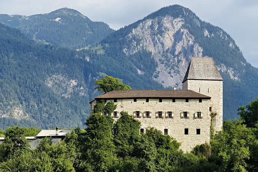 067 | 2025 | Münster | Schloss Lichtwerth | © carsten riede fotografie