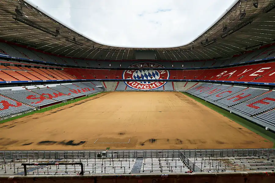 011 | 2025 | München | Allianz Arena – Arena Tour – FC Bayern München | © carsten riede fotografie