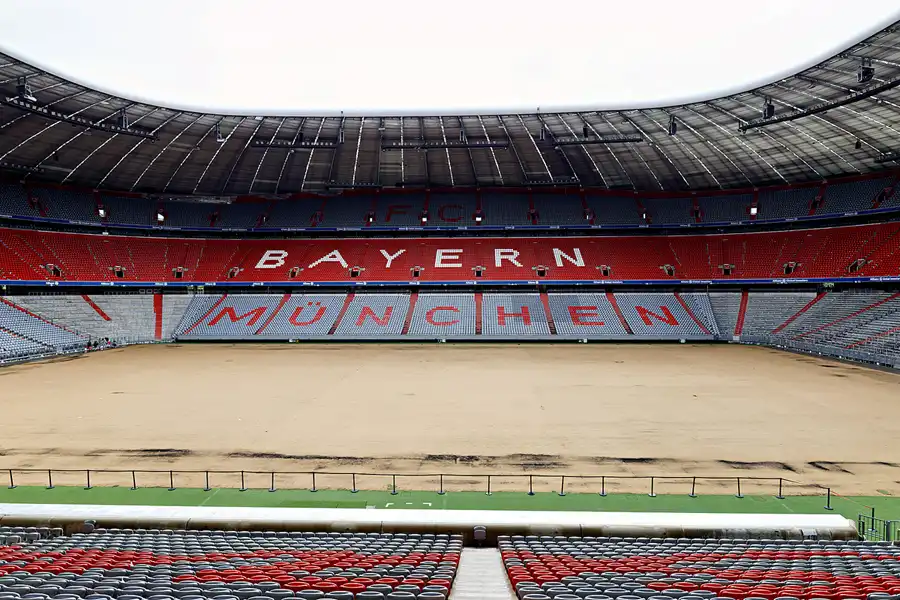 012 | 2025 | München | Allianz Arena – Arena Tour – FC Bayern München | © carsten riede fotografie