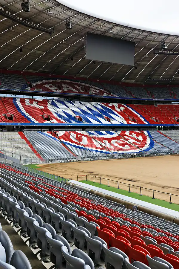 013 | 2025 | München | Allianz Arena – Arena Tour – FC Bayern München | © carsten riede fotografie