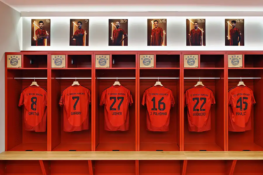 017 | 2025 | München | Allianz Arena – Arena Tour – FC Bayern München | © carsten riede fotografie