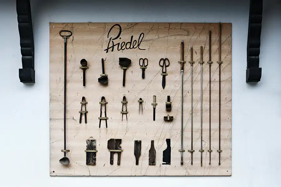 013 | 2025 | Kufstein | Riedel – The Wine Glass Company – Tiroler Manufaktur & Museum | © carsten riede fotografie