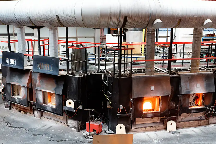 021 | 2025 | Kufstein | Riedel – The Wine Glass Company – Tiroler Manufaktur & Museum | © carsten riede fotografie