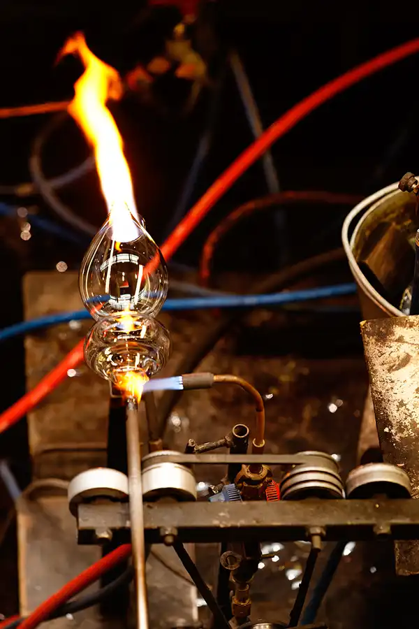 032 | 2025 | Kufstein | Riedel – The Wine Glass Company – Tiroler Manufaktur & Museum | © carsten riede fotografie