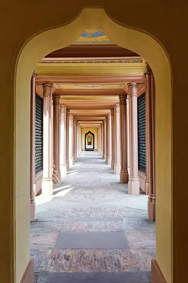 018 | 2025 | Schwetzingen | © carsten riede fotografie