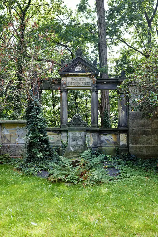 011 | 2025 | Görlitz | Alter Friedhof | © carsten riede fotografie