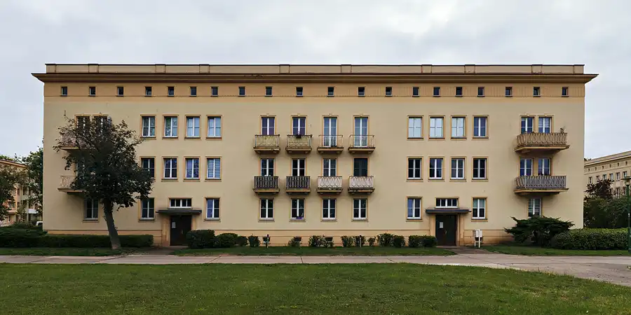 045 | 2025 | Eisenhüttenstadt | © carsten riede fotografie