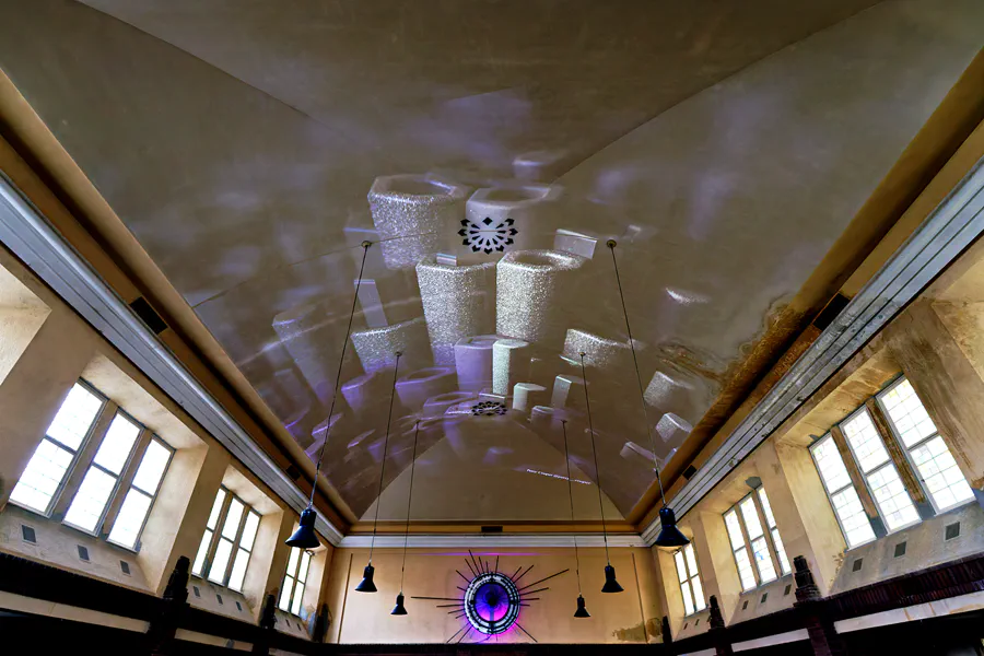 014 | 2025 | Berlin | Stadtbad Lichtenberg – Hubertusbad – The Exhibition Stadtbad Reloaded Beyond | © carsten riede fotografie