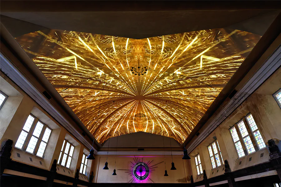 023 | 2025 | Berlin | Stadtbad Lichtenberg – Hubertusbad – The Exhibition Stadtbad Reloaded Beyond | © carsten riede fotografie