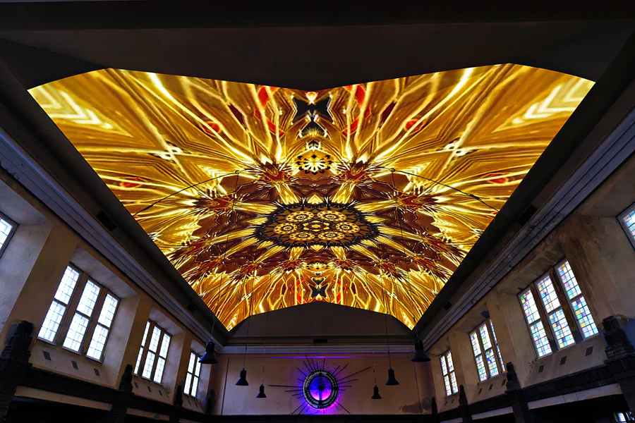 031 | 2025 | Berlin | Stadtbad Lichtenberg – Hubertusbad – The Exhibition Stadtbad Reloaded Beyond | © carsten riede fotografie