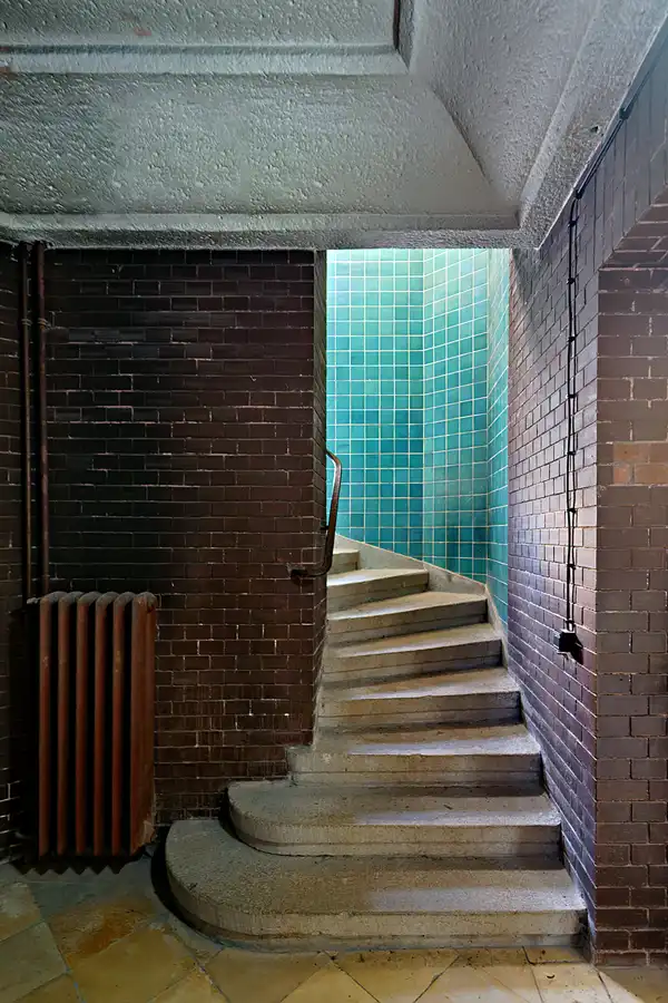 023 | 2025 | Berlin | Stadtbad Lichtenberg – Hubertusbad – The Exhibition Stadtbad Reloaded Beyond | © carsten riede fotografie