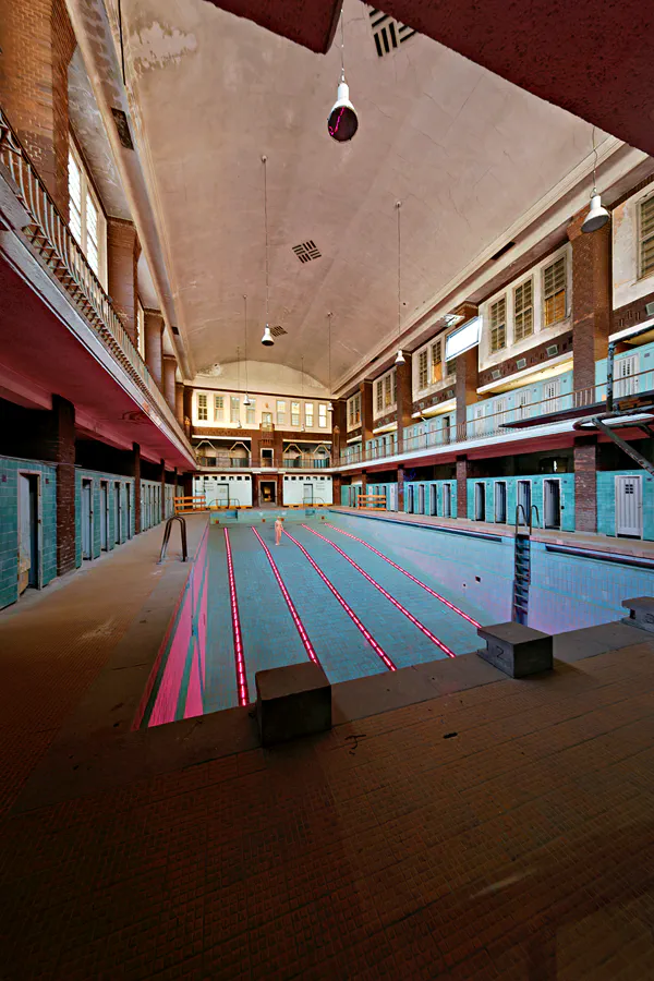 038 | 2025 | Berlin | Stadtbad Lichtenberg – Hubertusbad – The Exhibition Stadtbad Reloaded Beyond | © carsten riede fotografie