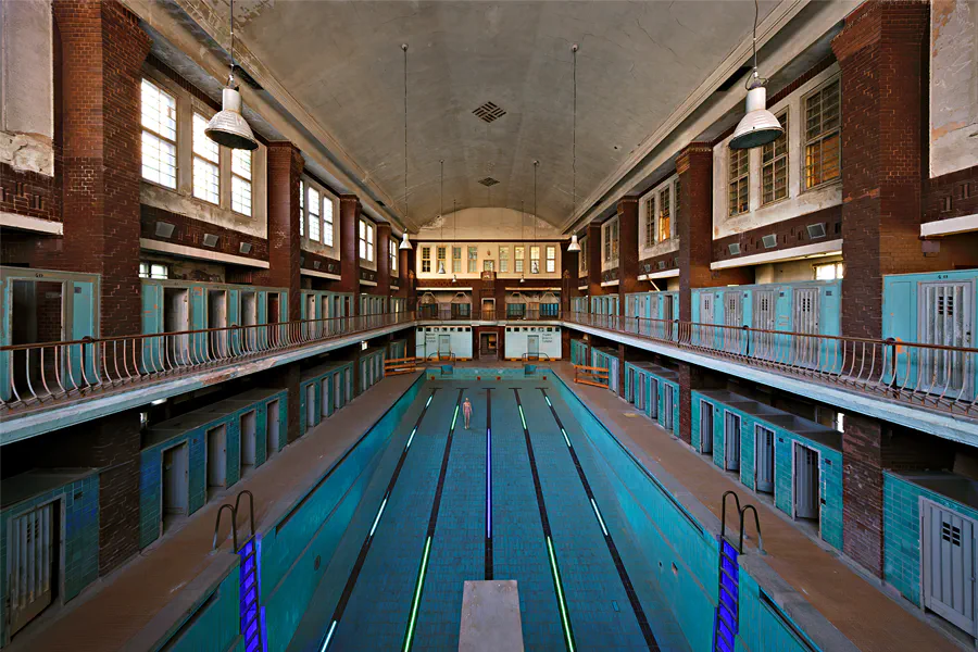043 | 2025 | Berlin | Stadtbad Lichtenberg – Hubertusbad – The Exhibition Stadtbad Reloaded Beyond | © carsten riede fotografie