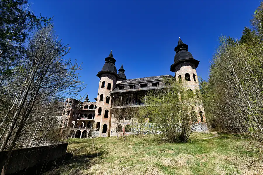 036 | 2026 | Łapalice | Zamek w Łapalicach | © carsten riede fotografie