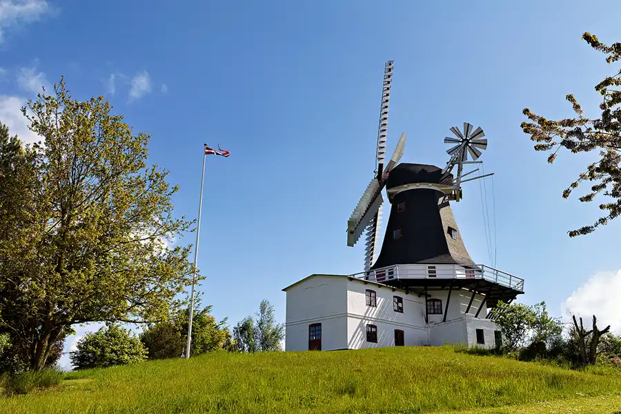 017 | 2026 | Tullebølle | Foreningen Bagenbjerg Møllelaug | © carsten riede fotografie