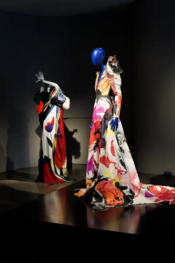 004 | 2026 | Singen | MAC Museum Art & Cars – Ausstellung 'Birds Of Paradise' | © carsten riede fotografie