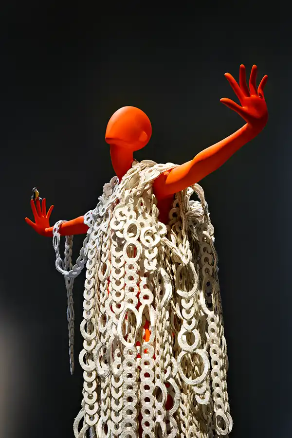 011 | 2026 | Singen | MAC Museum Art & Cars – Ausstellung 'Birds Of Paradise' | © carsten riede fotografie