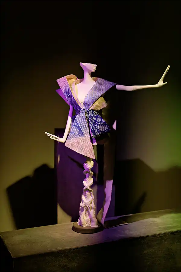 027 | 2026 | Singen | MAC Museum Art & Cars – Ausstellung 'Birds Of Paradise' | © carsten riede fotografie