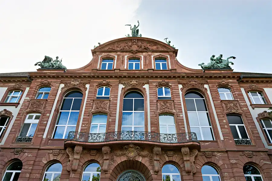 054 | 2026 | Frankfurt am Main | © carsten riede fotografie