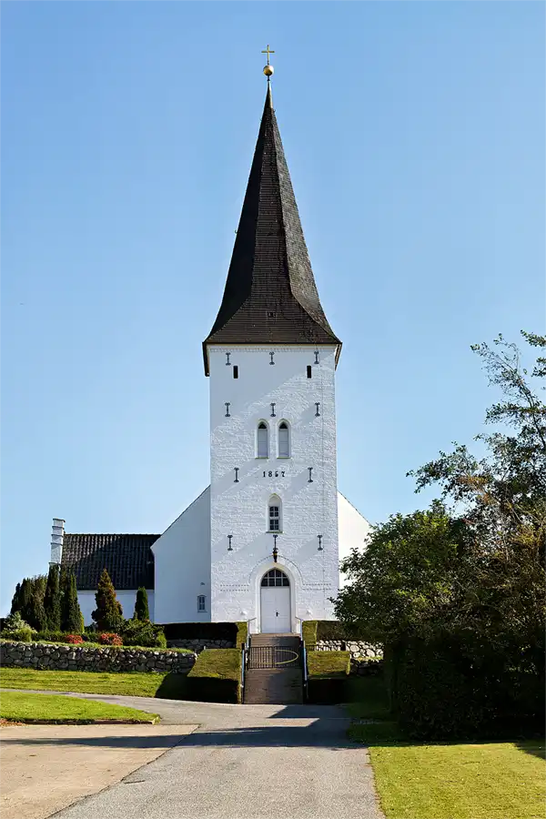 029 | 2026 | Nordborg | Havnbjerg Kirke | © carsten riede fotografie