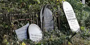 2014 | BERLIN | JÜDISCHER FRIEDHOF BERLIN-WEISSENSEE | © carsten riede fotografie