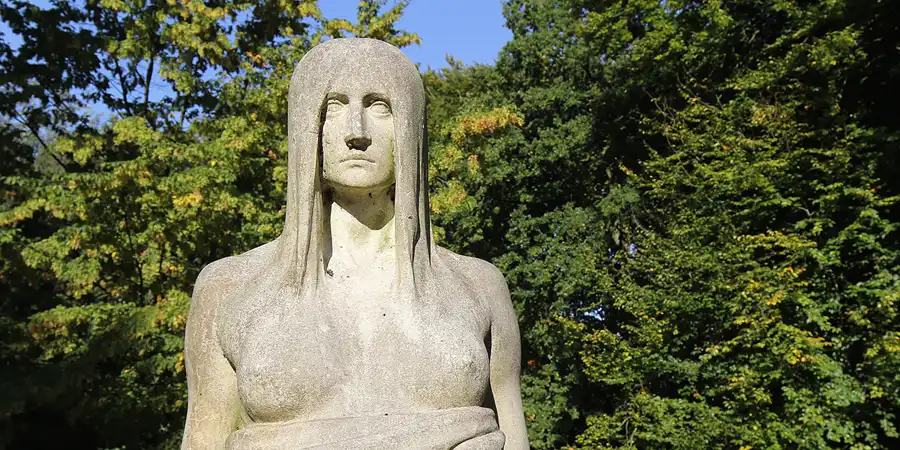 2015 | HAMBURG | PARKFRIEDHOF OHLSDORF | © carsten riede fotografie